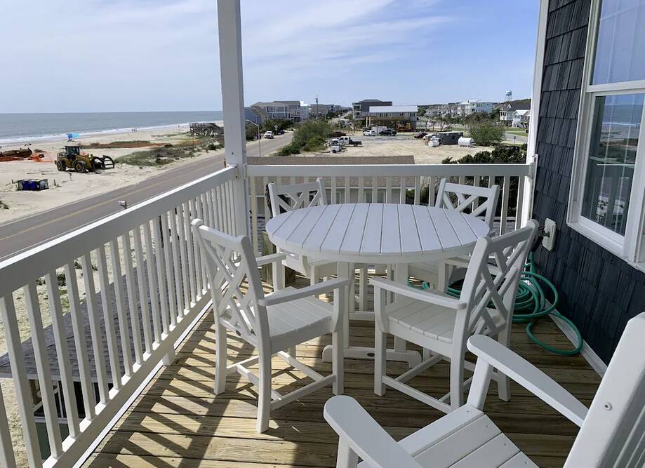 2nd Row*OCEAN... Vacation rental home in Oak Island, NC