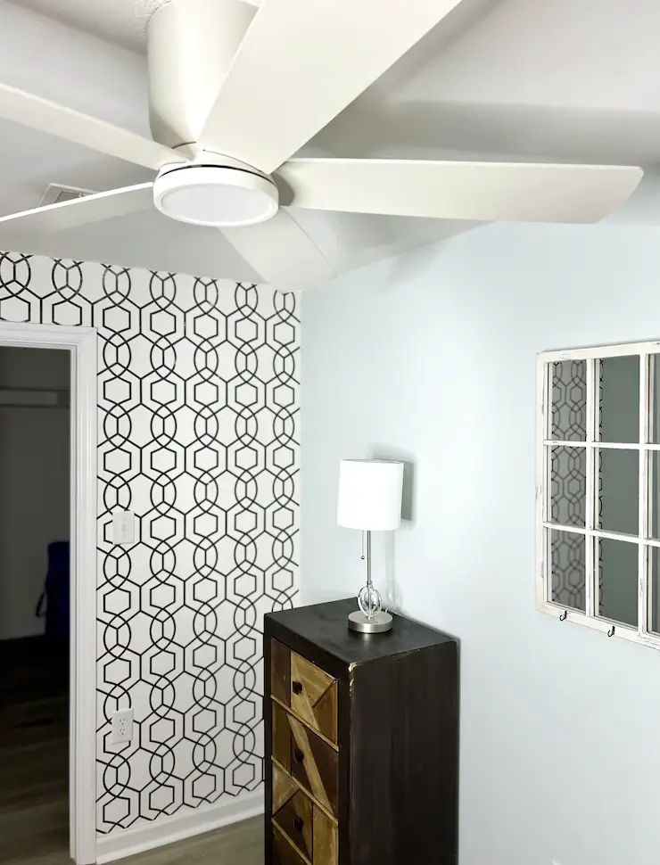 rental image 2