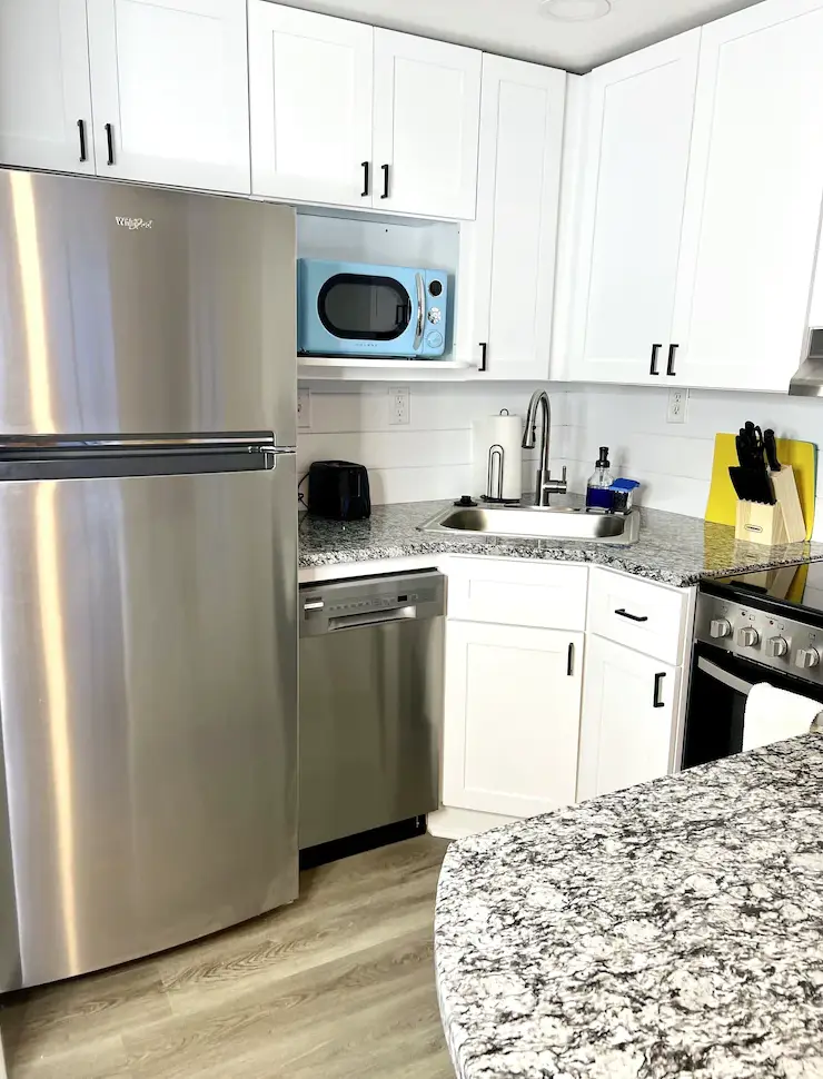rental image 2